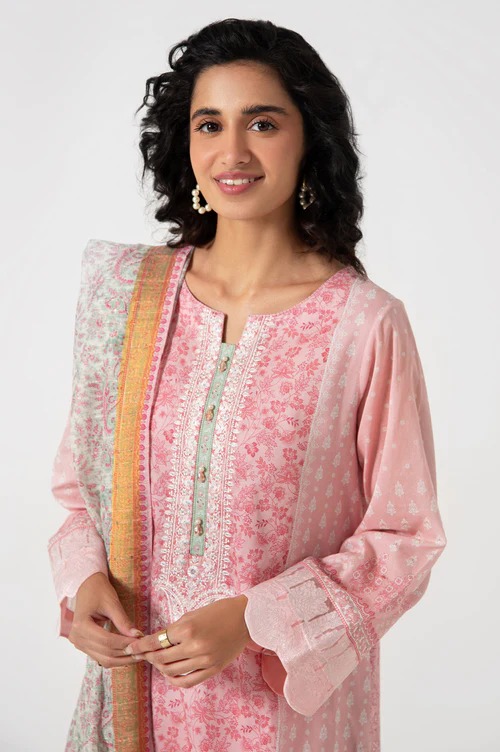 Stitched 3 Piece Embroidered Lawn with Sequins Zari Suit
